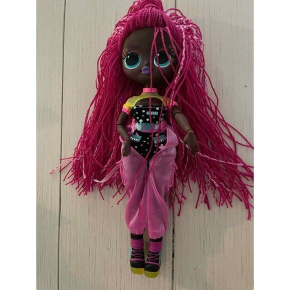 MGA LOL Surprise OMG Dance Dance Dance Virtuelle Fashion Doll Pink Long Hair - Picture 3 of 4